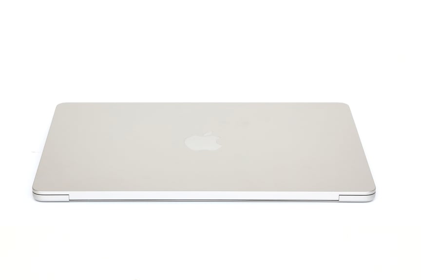 Apple MacBook Air (2022) | 13,6" | M2 | 16GB RAM 1000GB SSD | Silber