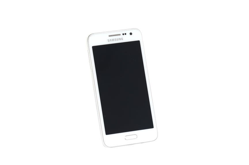 Samsung Galaxy A3 | 16 GB | Pearl White 
