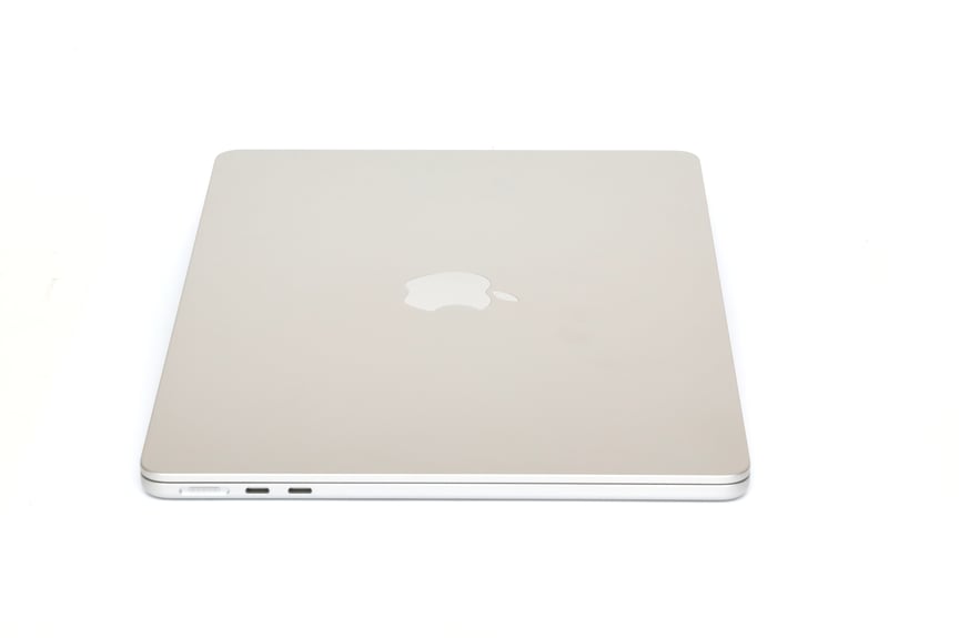 Apple MacBook Air (2022) | 13,6" | M2 | 16GB RAM 1000GB SSD | Silber